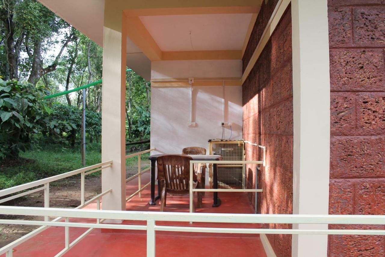 Woodside Homestay Wayanad Batheri Exterior foto