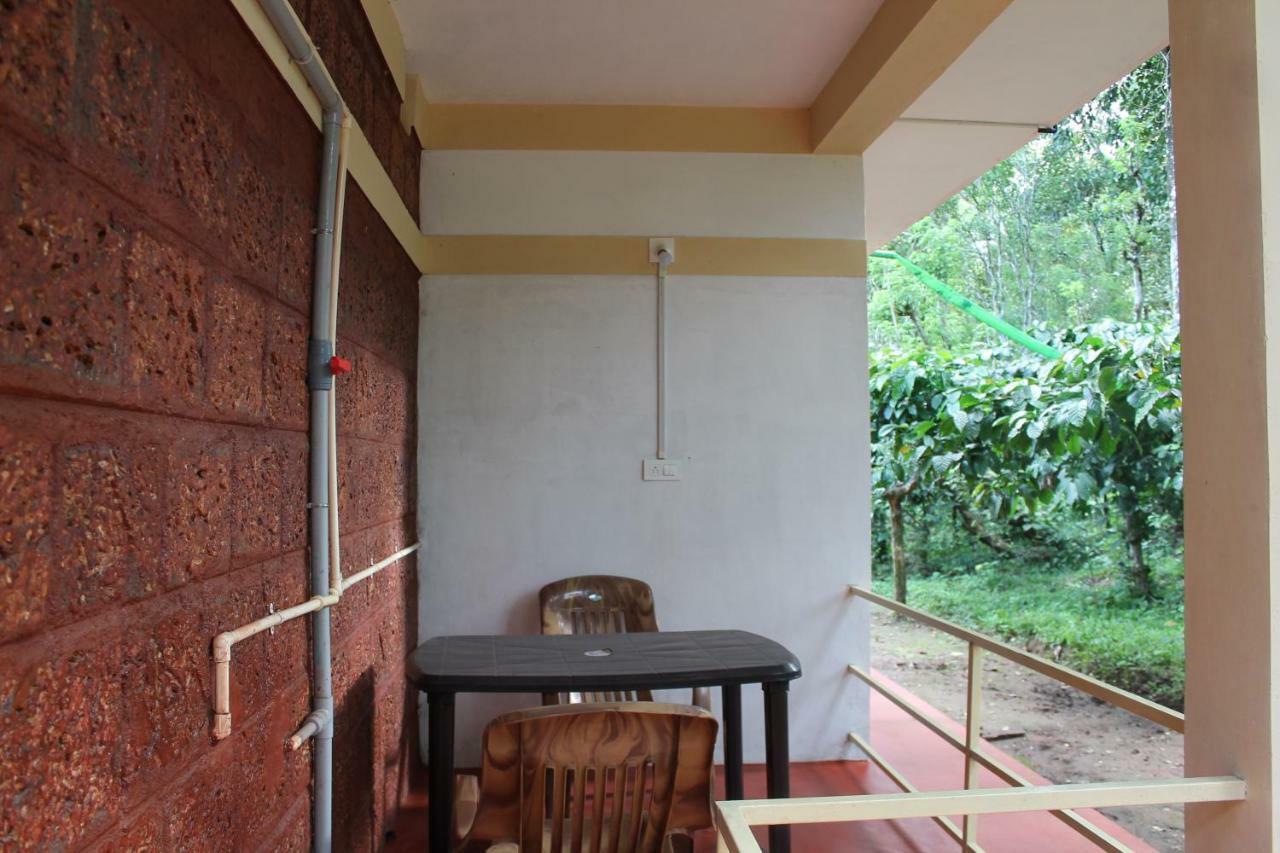 Woodside Homestay Wayanad Batheri Exterior foto